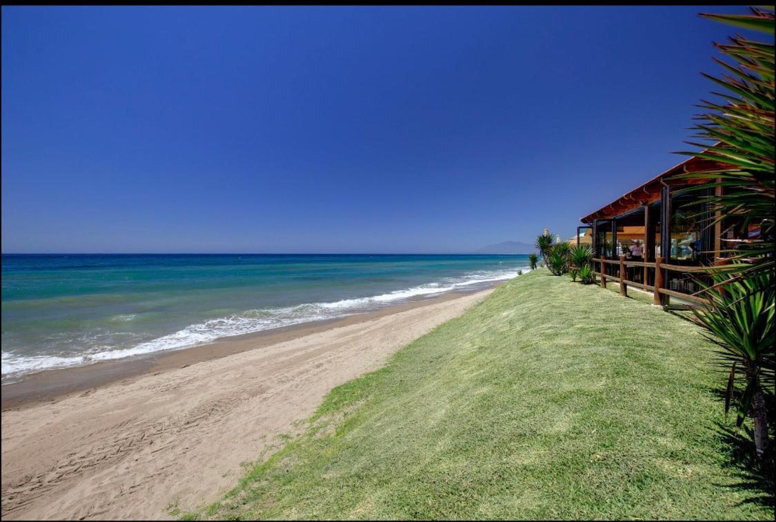 Amazing Duplex Next To The Beach In Marbella Luaran gambar