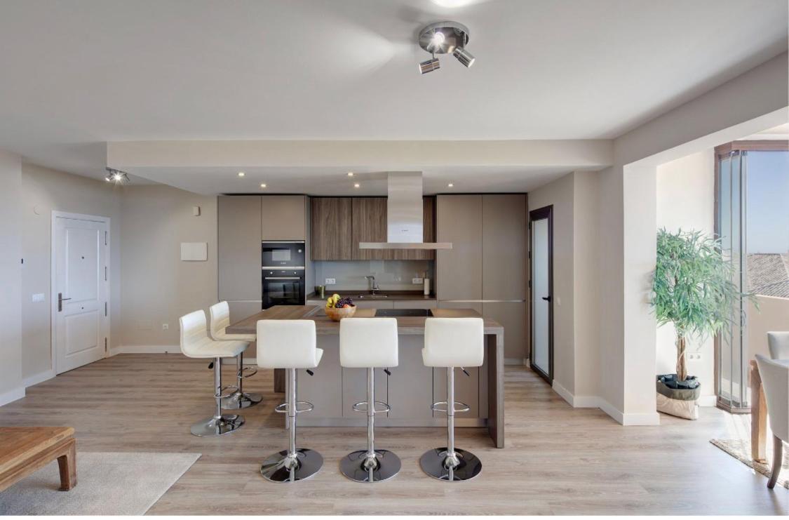 Amazing Duplex Next To The Beach In Marbella Luaran gambar